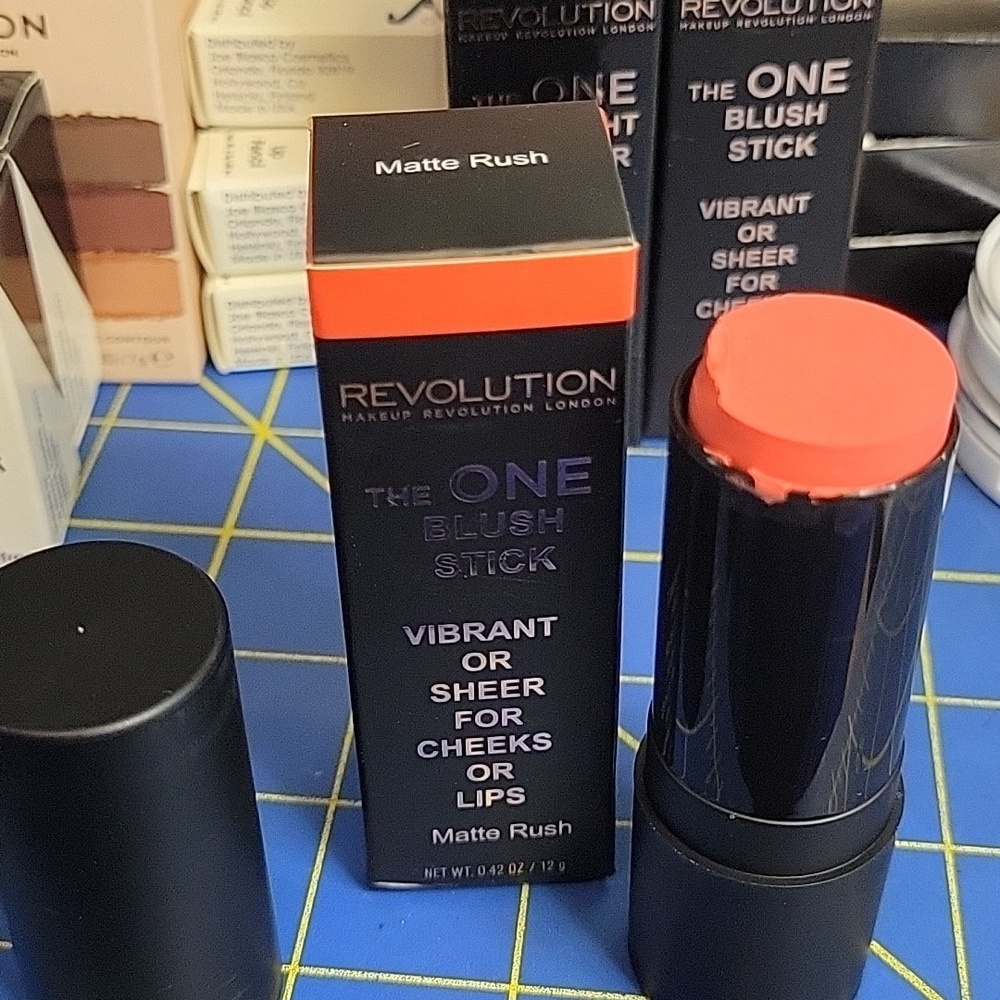 Revolution The One Blush Stick 12g NIB Matte Rush